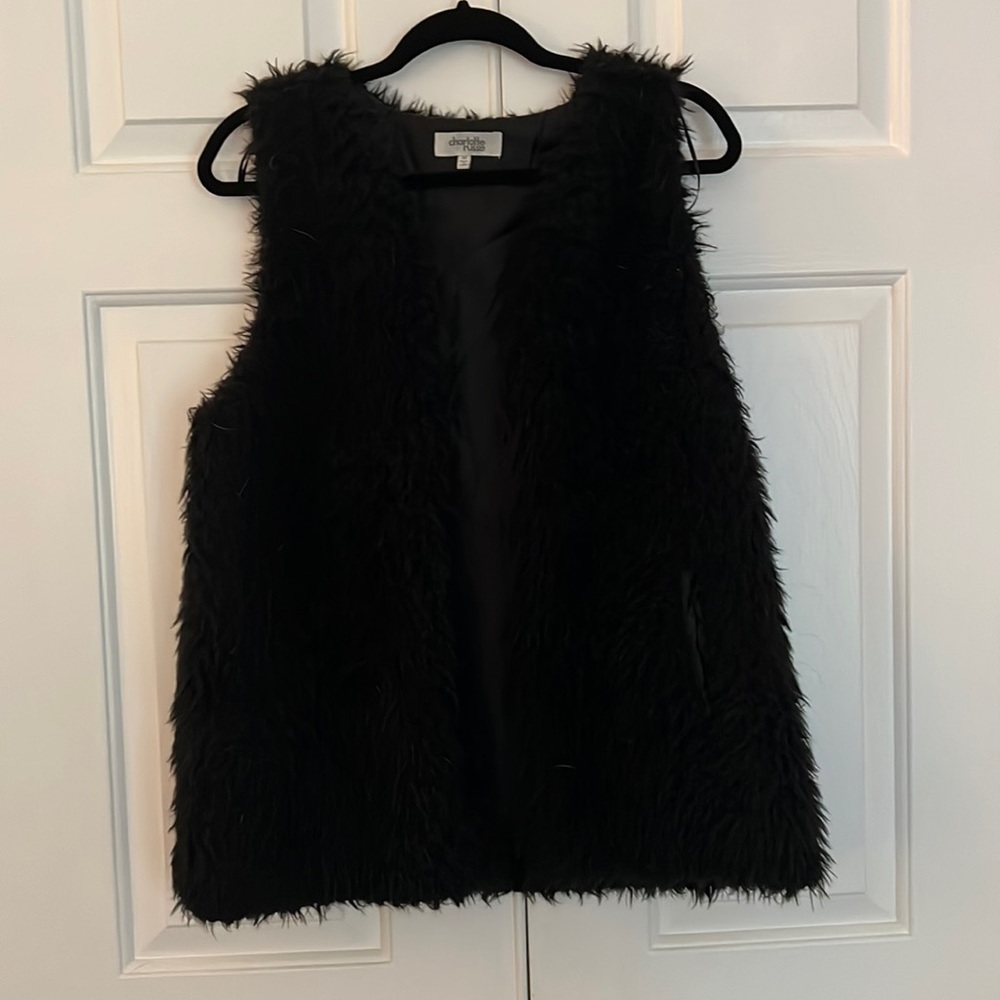 Charlotte Russe Black Fuzzy Vest Size Medium